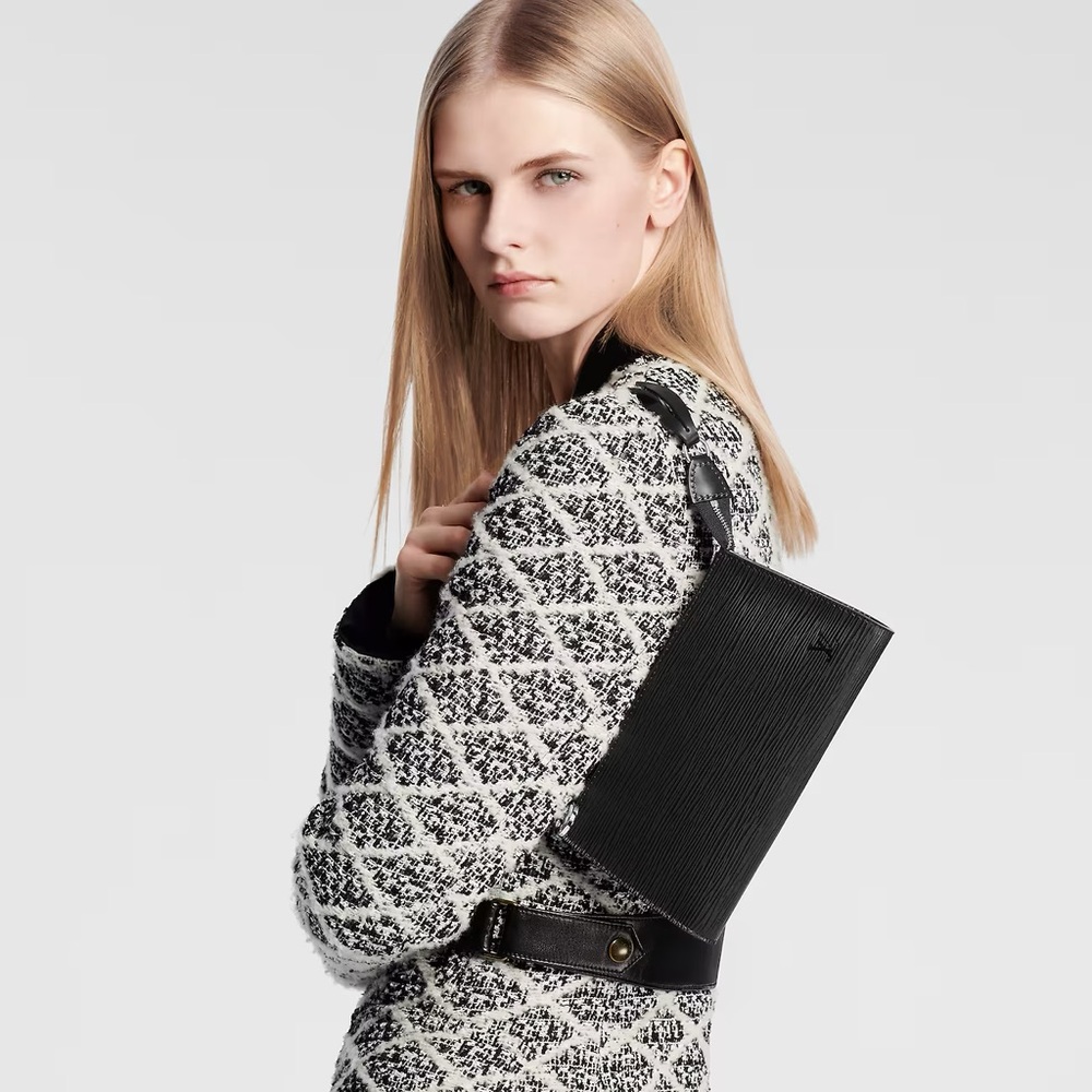 Louis Vuitton Pochette